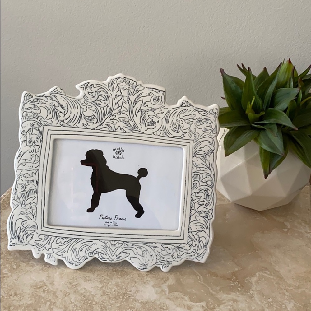 Classic Molly Hatch Pottery Picture Frame